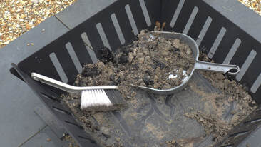 How To Clean Your Fabulous Firepit, How To Get Rid Of Fire Pit Ashes